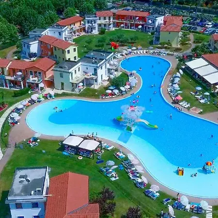Gasparina Village