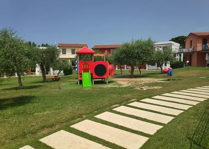 Gasparina Village 카스텔누보델가다